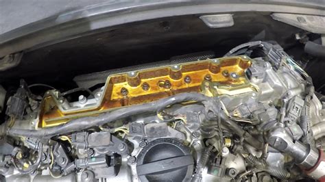 Even if there are bearings everywhere on a Volvo V50, there are several components of the engine which are more conducive to inducing this noise in question. . Volvo engine noise